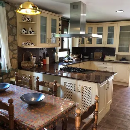 Finca Las Ciguenas - Casa Rural En Entorno Idilico Villa