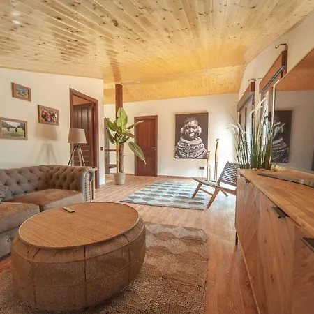 Finca Las Ciguenas - Casa Rural En Entorno Idilico Villa La Adrada